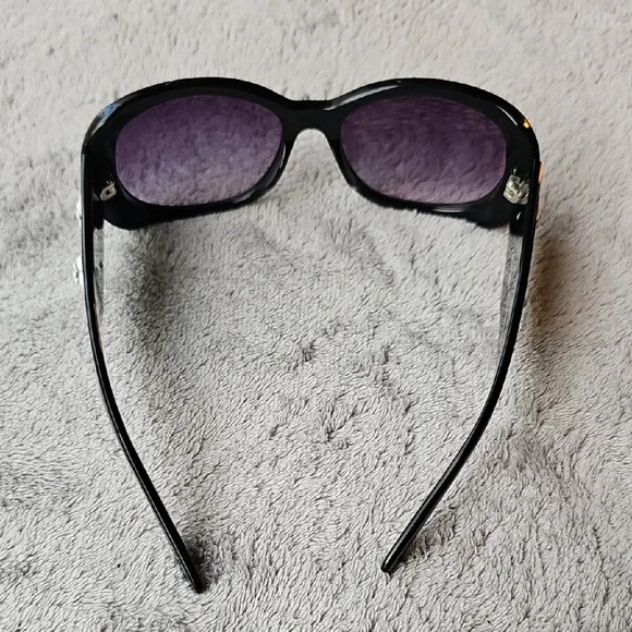 CHANEL Black and Purple Sunglasses - Picture 6 of 11